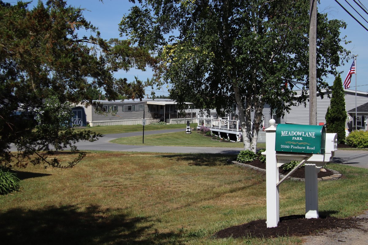Meadow Lane Park community grounds and entrance